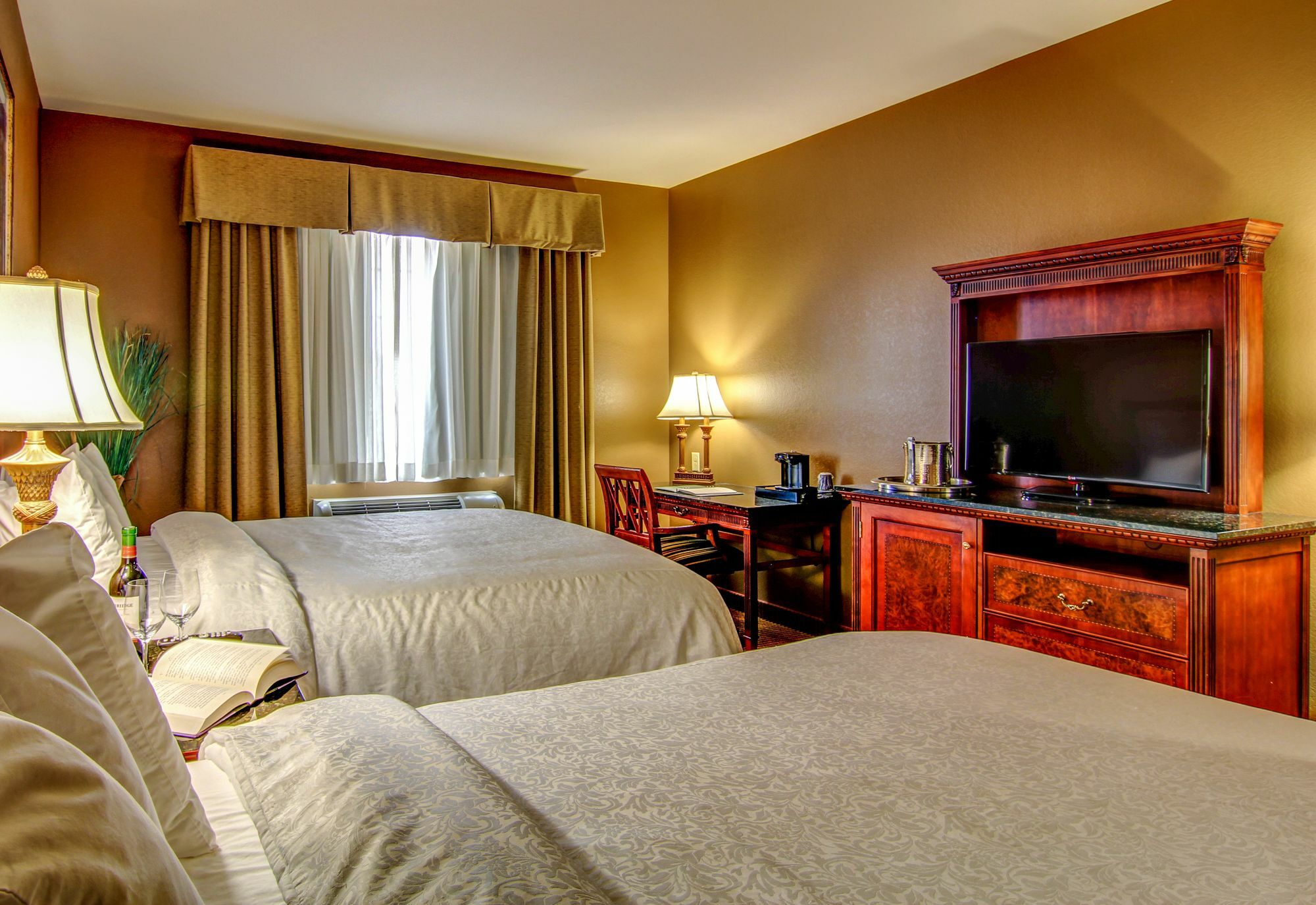 The Wildwood Hotel Экстерьер фото