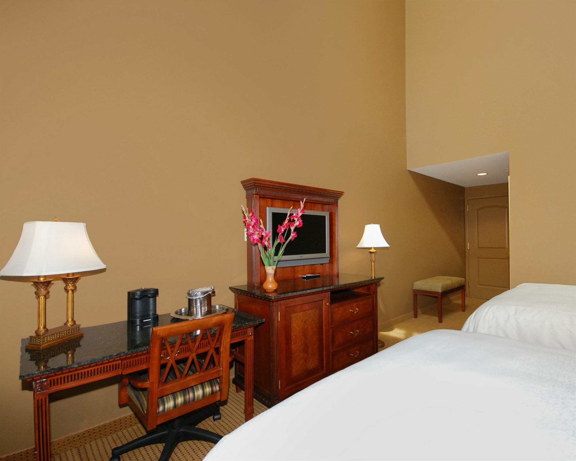 The Wildwood Hotel Экстерьер фото
